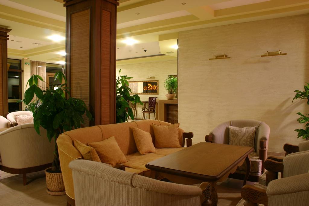 Aparthotel Regina Mare Tsarevo Luaran gambar