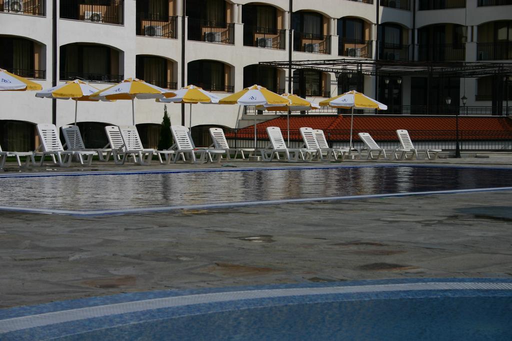 Aparthotel Regina Mare Tsarevo Luaran gambar